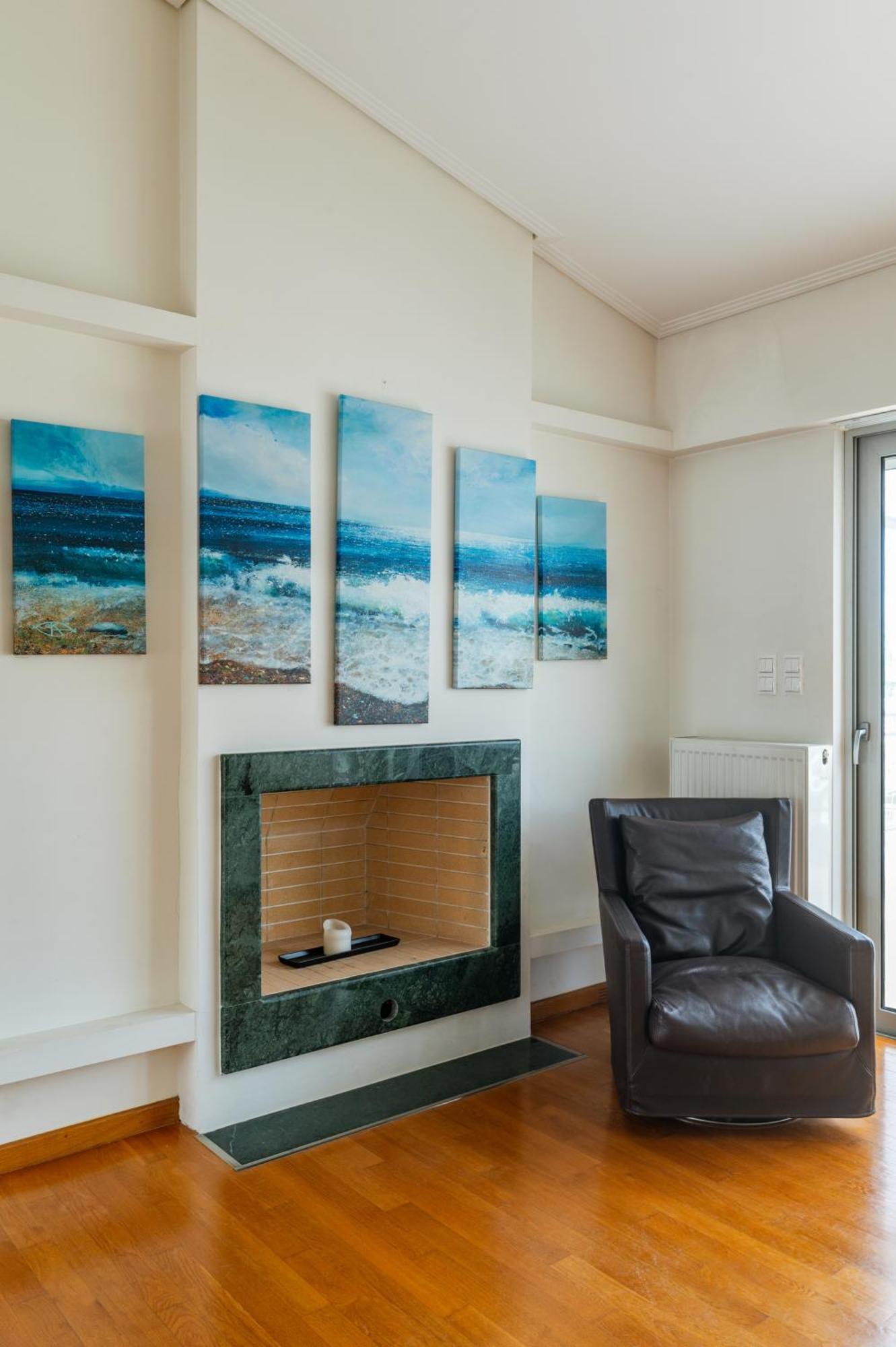 Elvita Sea View Maisonette *